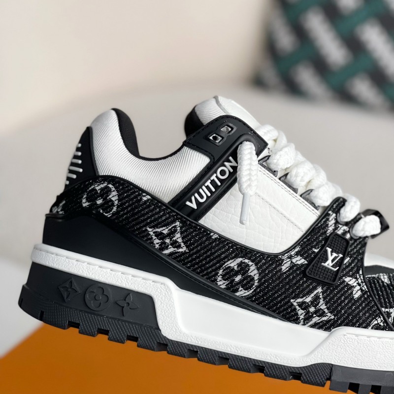 L0*is V*t0n TRAINER 2023Show style Sneakers