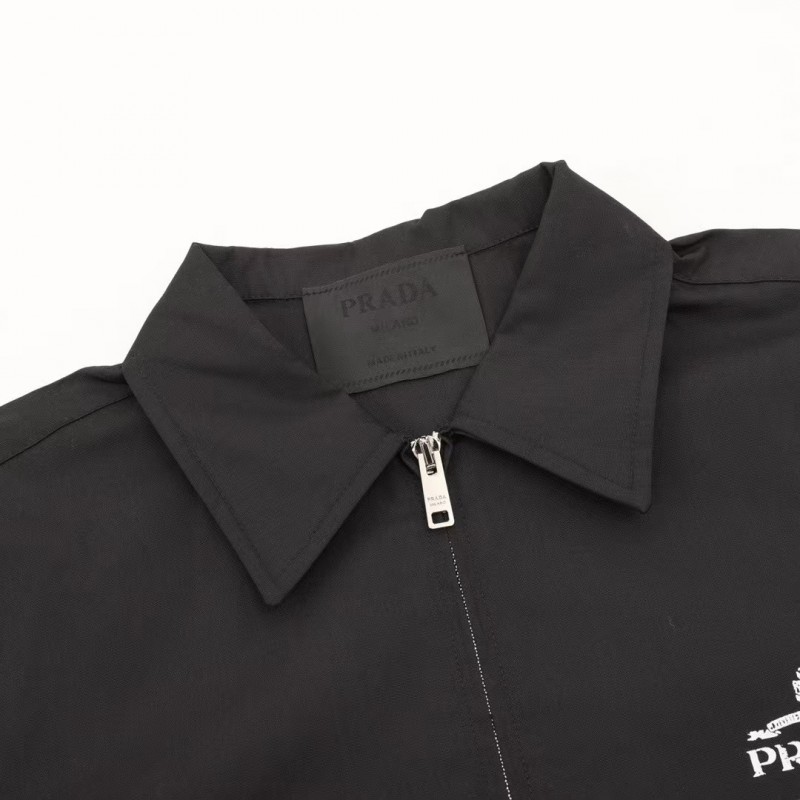 Pra*a short sleeve shirt