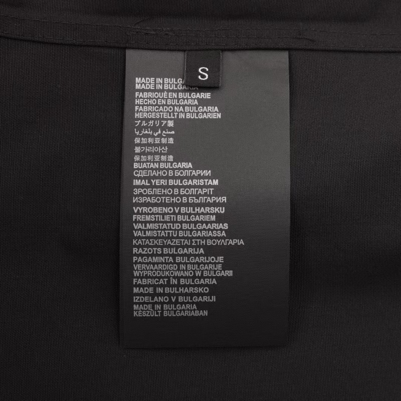 Pra*a short sleeve shirt