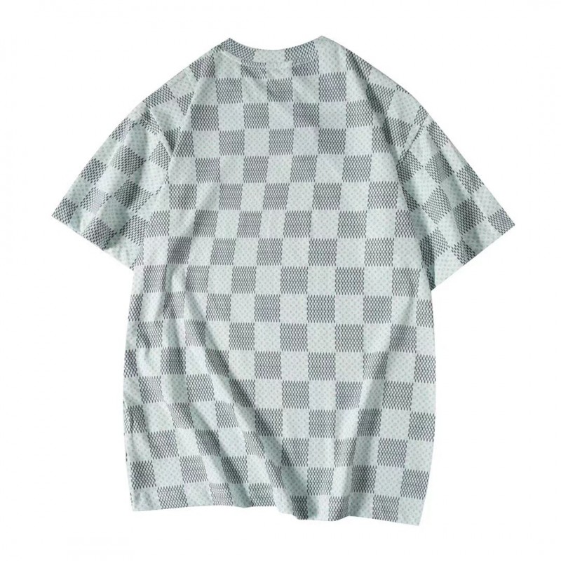 L0*is V*t0n checkered T-shirt