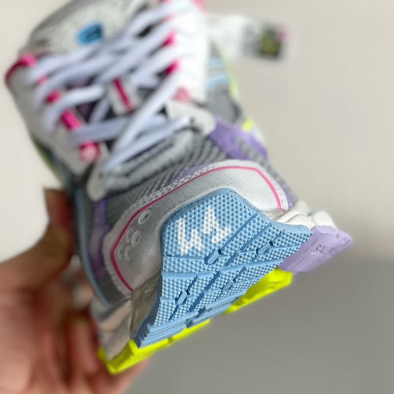 Ba*len*cia*ga Runner Sneakers