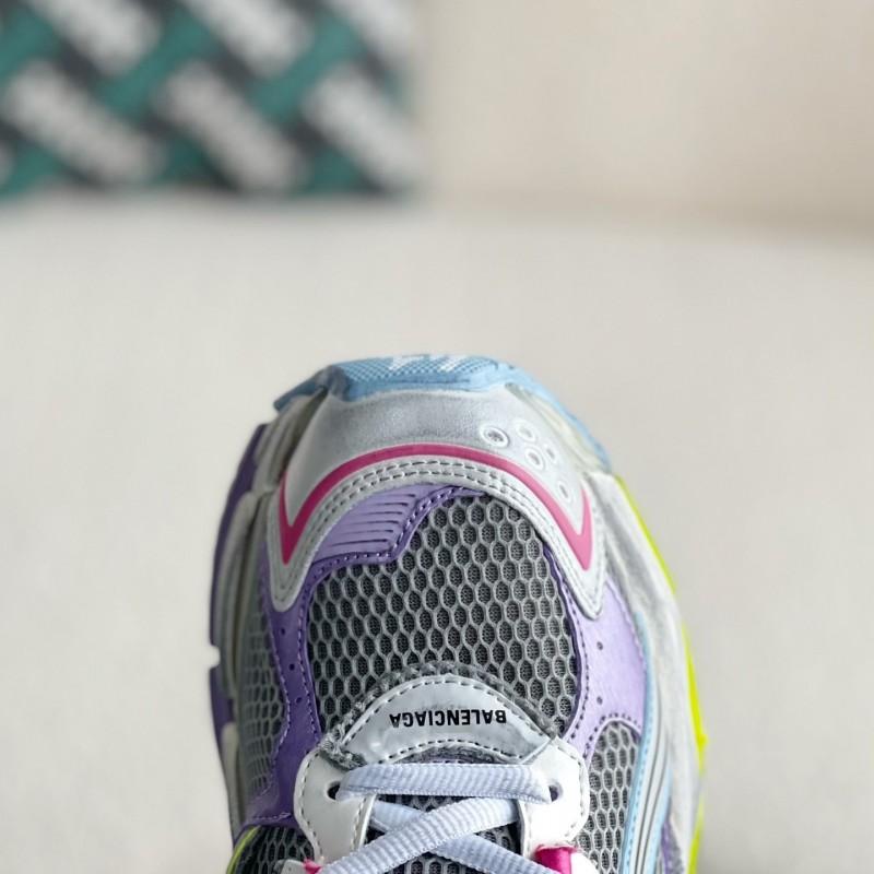 Ba*len*cia*ga Runner Sneakers