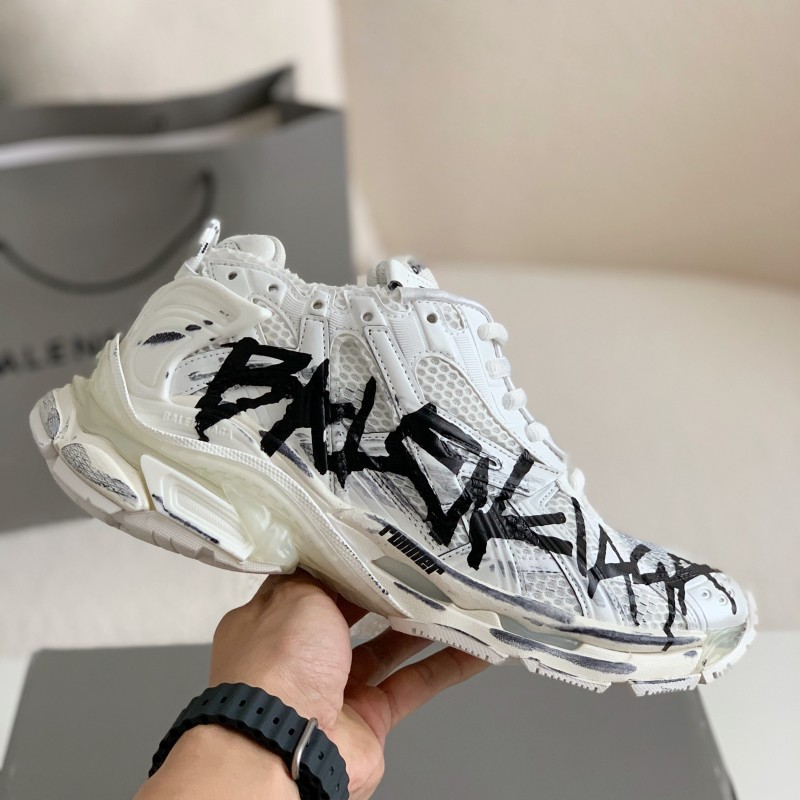 Ba*len*cia*ga sneakers