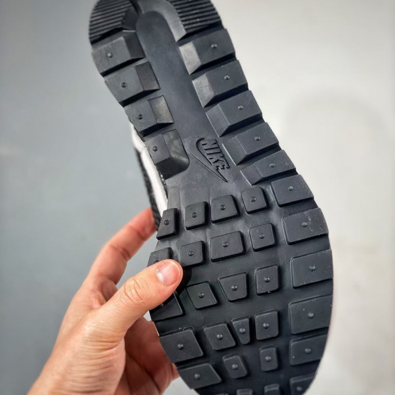 Sacai x Nike VaporWaffle black and white