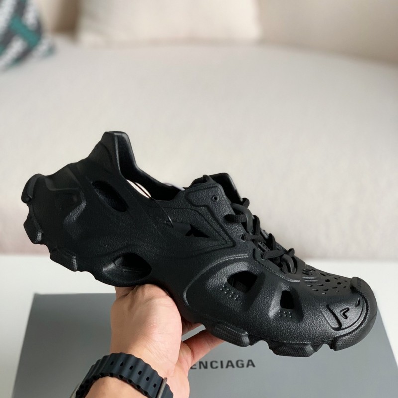 Ba*len*cia*ga rubber sneakers