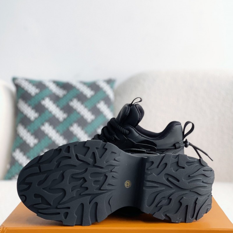 L0*is V*t0n CASUAL SNEAKERS