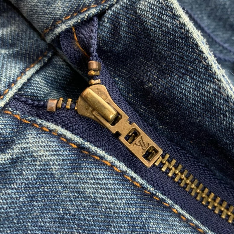 L0*is V*t0n  Costumes