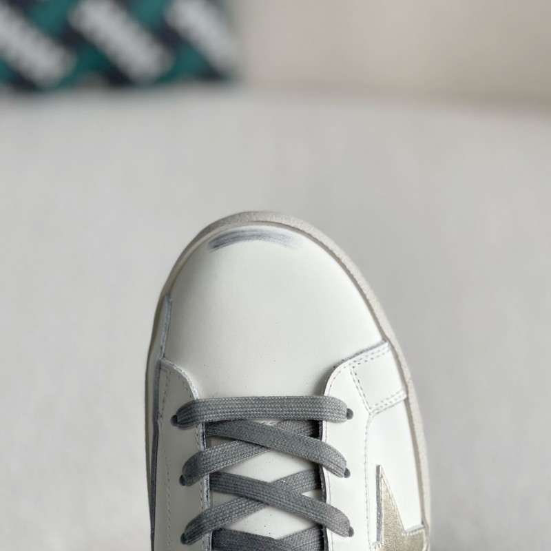 Golden Go*e S*per-Star Casual sneakers