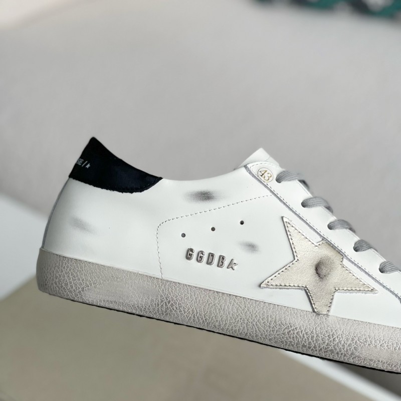 Golden Go*e S*per-Star Casual sneakers