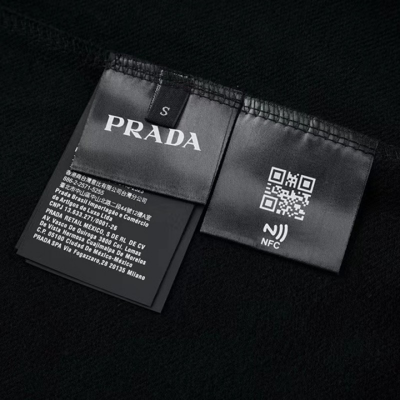 Pra*a leather label fleece hoodie
