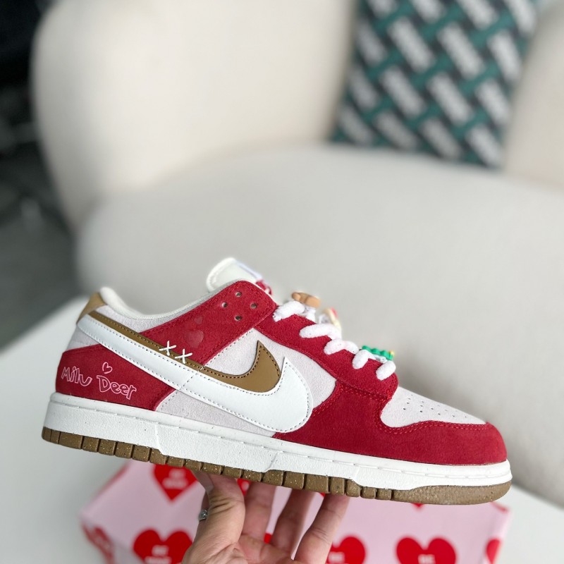 Nike NK Dunk Low Retro Sneakers