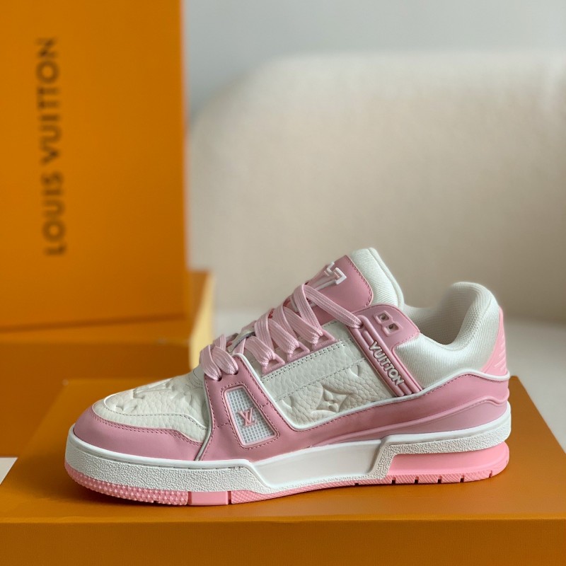 L0*is V*t0n TRAINER SNEAKERS
