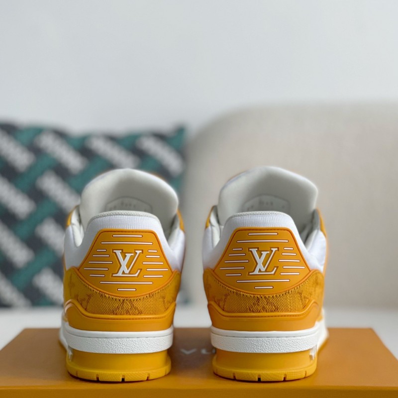 L0*is V*t0n TRAINER 1A8FN8 Sneakers