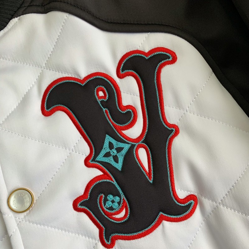 L0*is V*t0n  Jackets