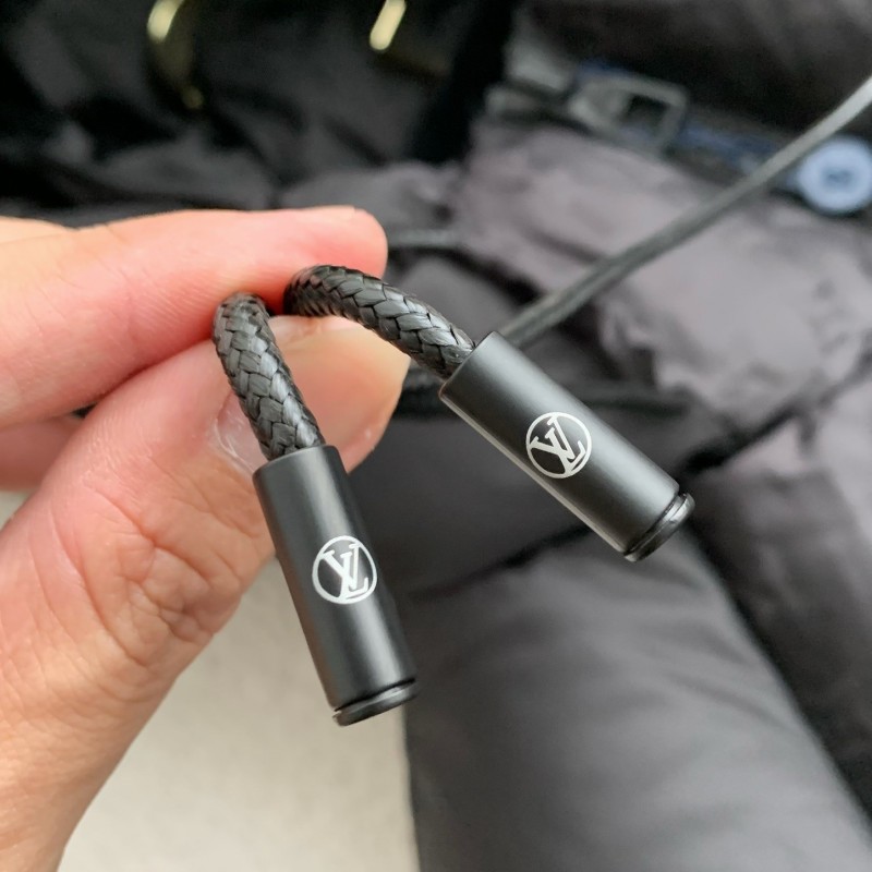 L0*is V*t0n LOGO Down Jacket