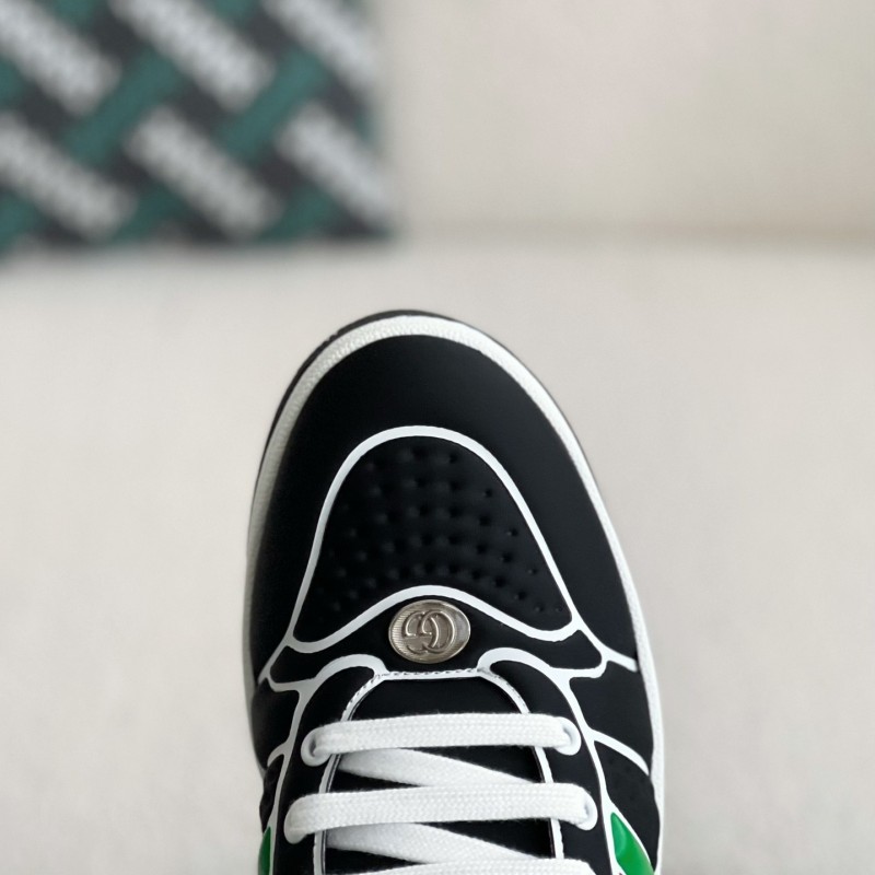 G*u*i casual sneakers