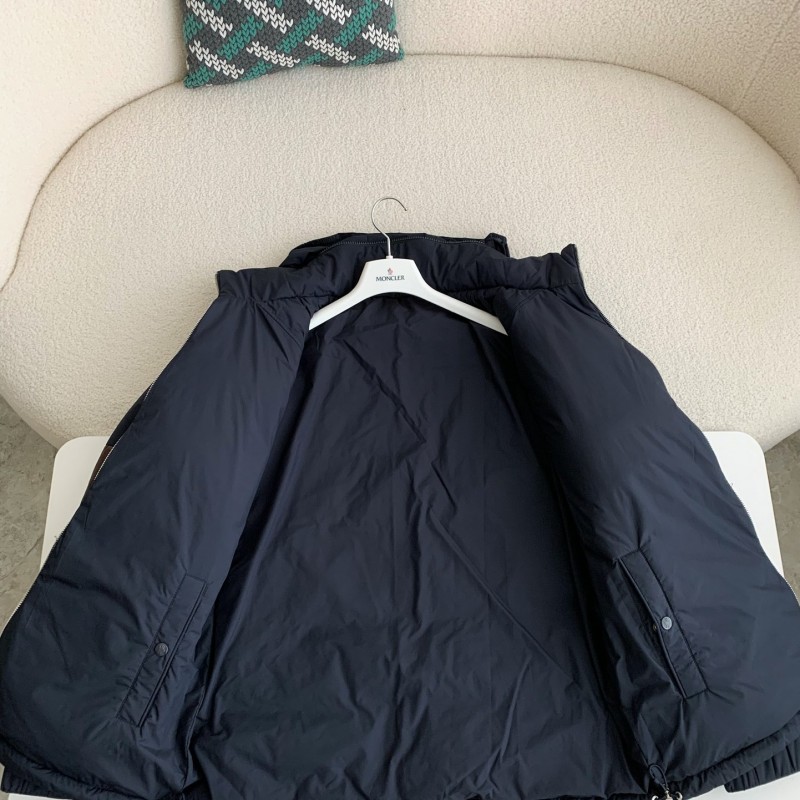 Moncler Montbeliard down jacket