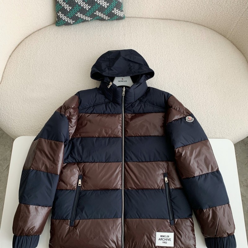 Moncler Montbeliard down jacket