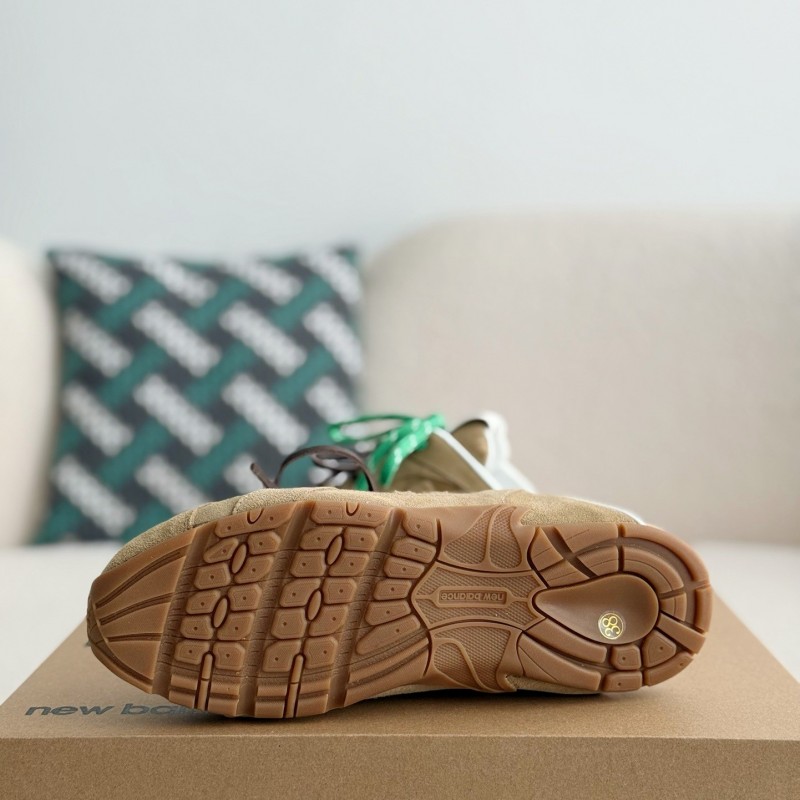 New Balance x M*um*u Casual shoes