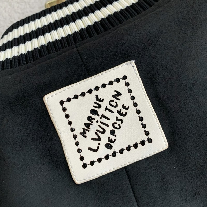 L0*is V*t0n  Jackets