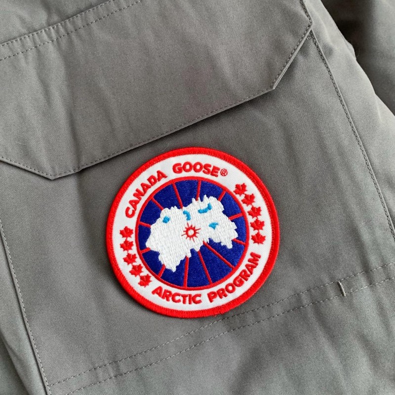 Can*a Go*e Classic expedition pure color winter hardhat Parker coat down jacket