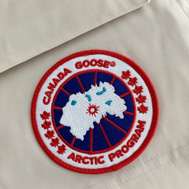 Can*a Go*e Classic expedition pure color winter hardhat Parker coat down jacket