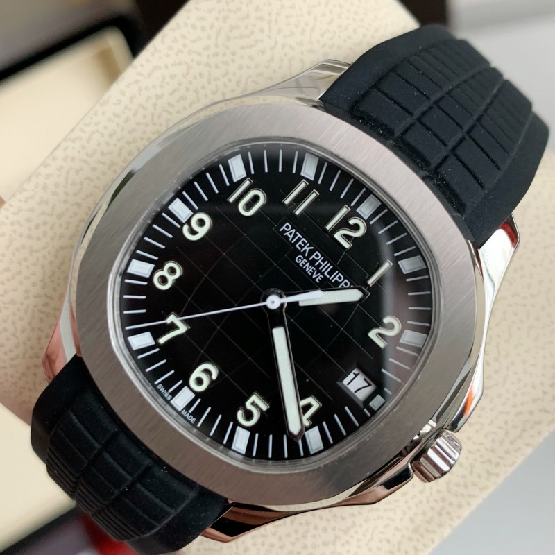 P**ek Ph**ppe Custom Green grenade 5167R series Watch