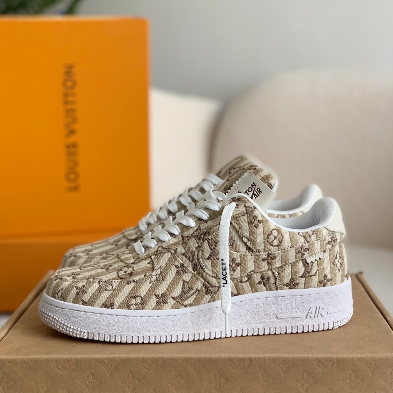 L0*is V*t0n × NIKE AIR FORCE 1 SNEAKER