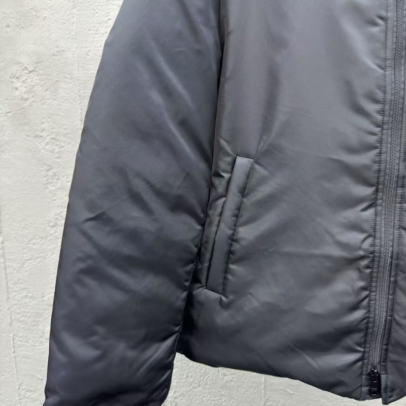 Pra*a recycled nylon down jacket