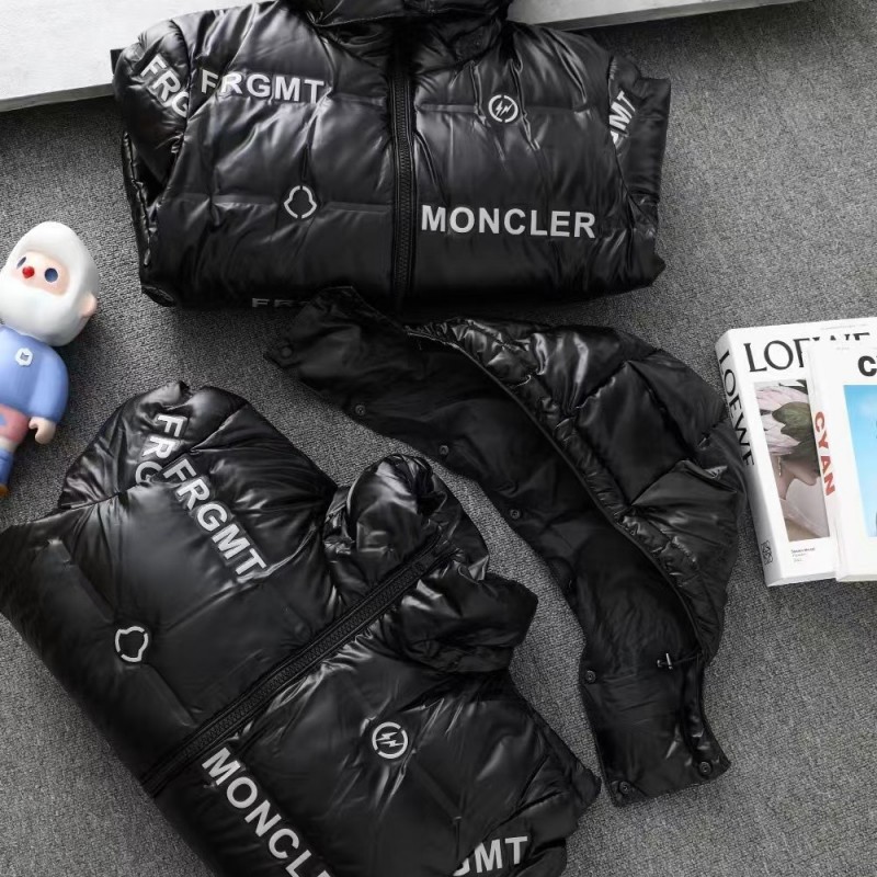 Moncler Fujiwara Hiroshi co-branded full-print letter shiny down jacket