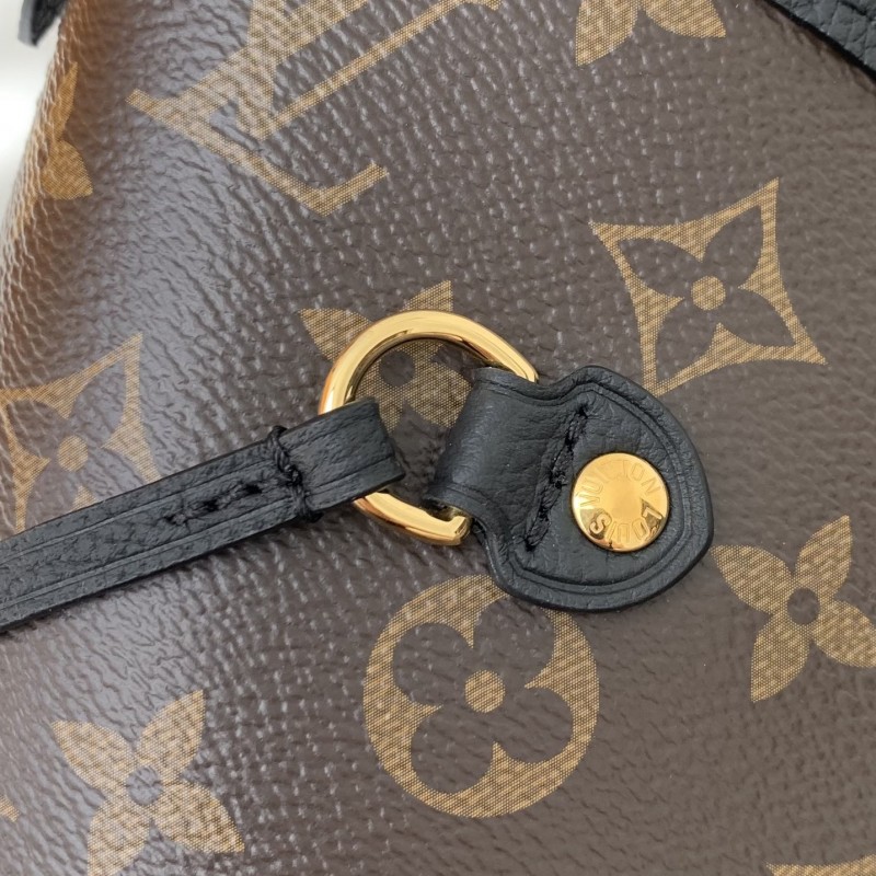 L0*is V*t0n Counter Seasonal New NEVERFULL INSIDE OUT Medium Shopping Bag M12061 Size：28*14*31cm