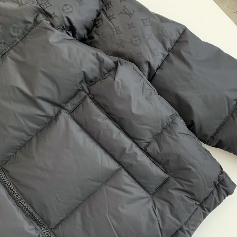 L0*is V*t0n LOGO Down Jacket