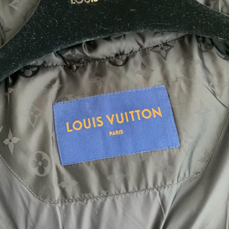 L0*is V*t0n LOGO Down Jacket