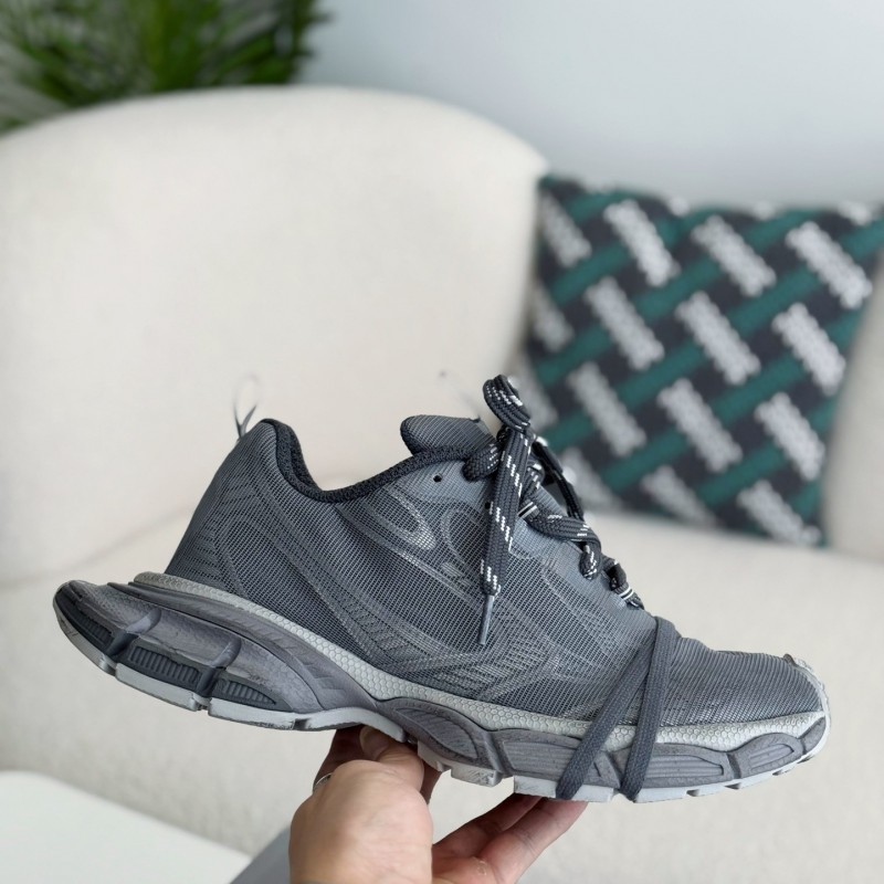 Ba*len*cia*ga Runner Sneakers