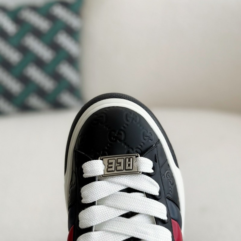 G*u*i casual sneakers