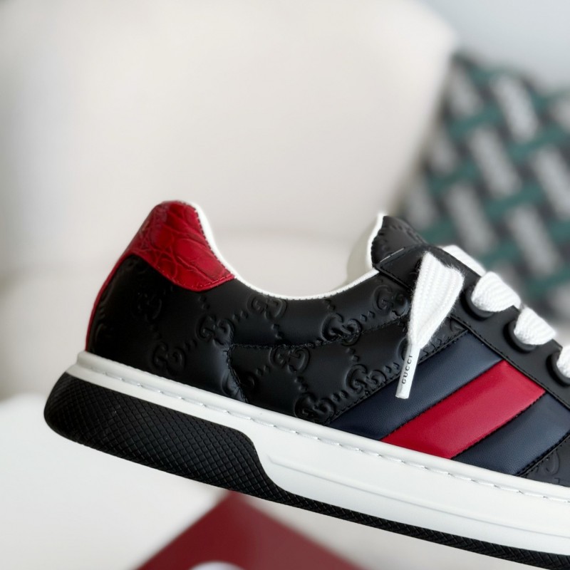 G*u*i casual sneakers