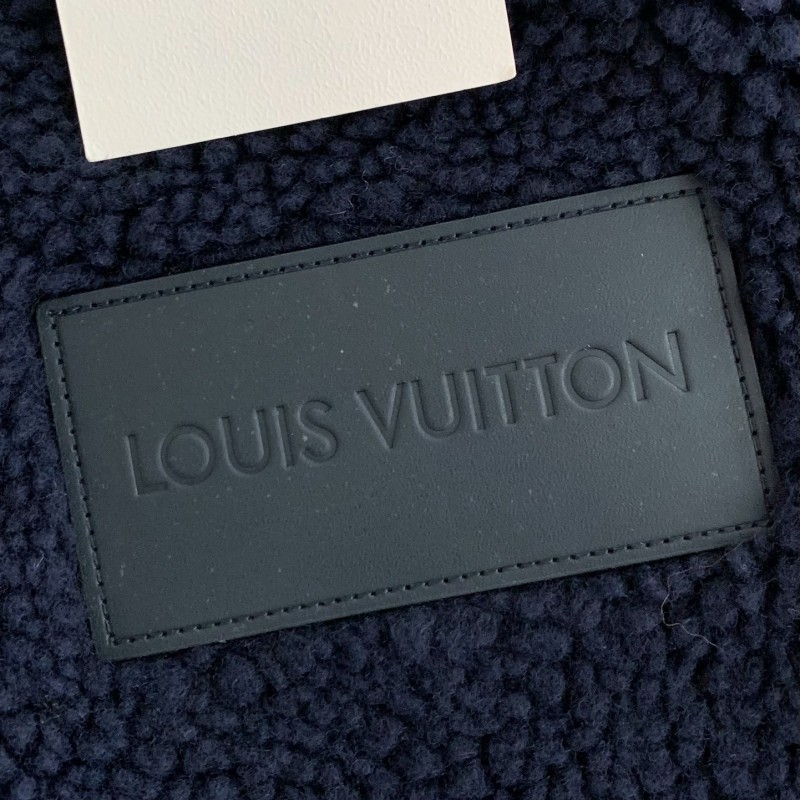 L0*is V*t0n Embossed leather patch long-sleeve fleece jacket