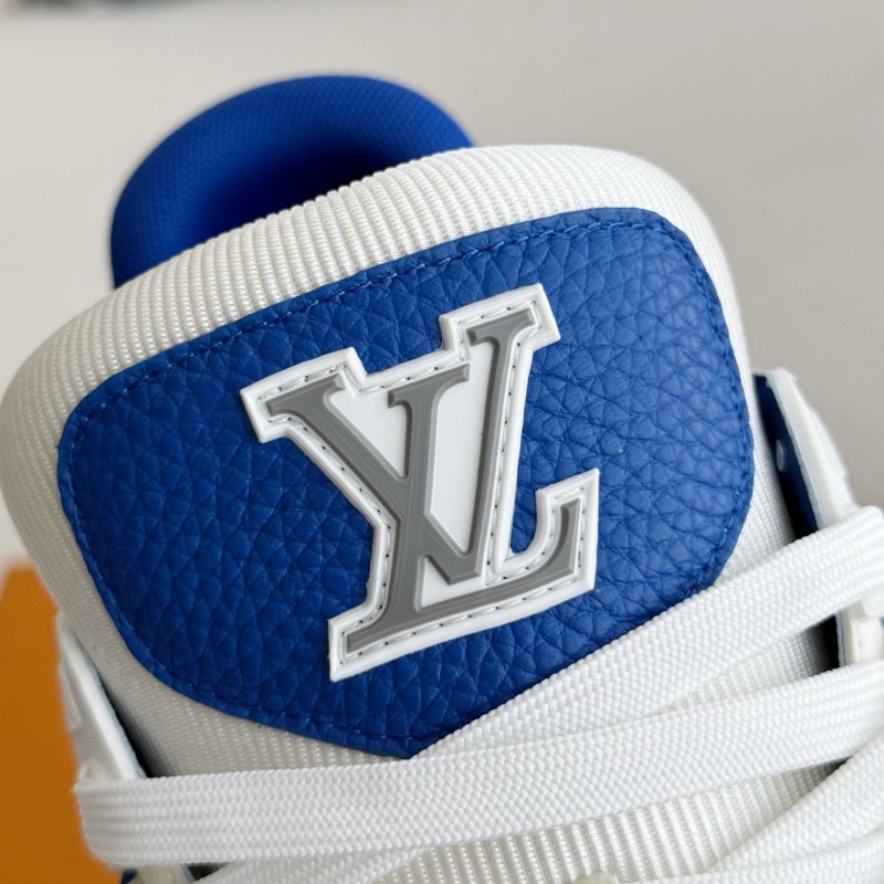 L0*is V*t0n TRAINER SNEAKERS