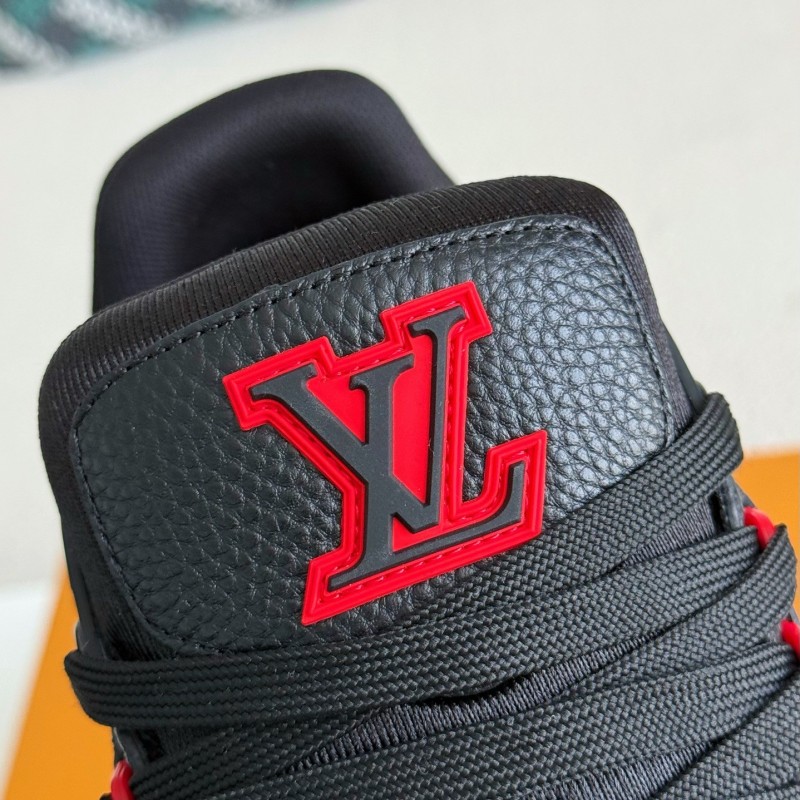 L0*is V*t0n TRAINER SNEAKERS