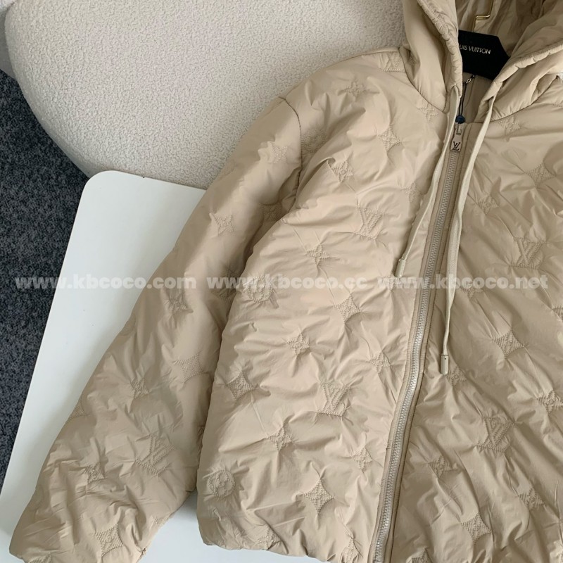 L0*is V*t0n FW24  Jacket