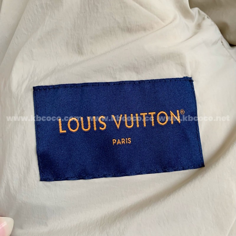 L0*is V*t0n FW24  Jacket