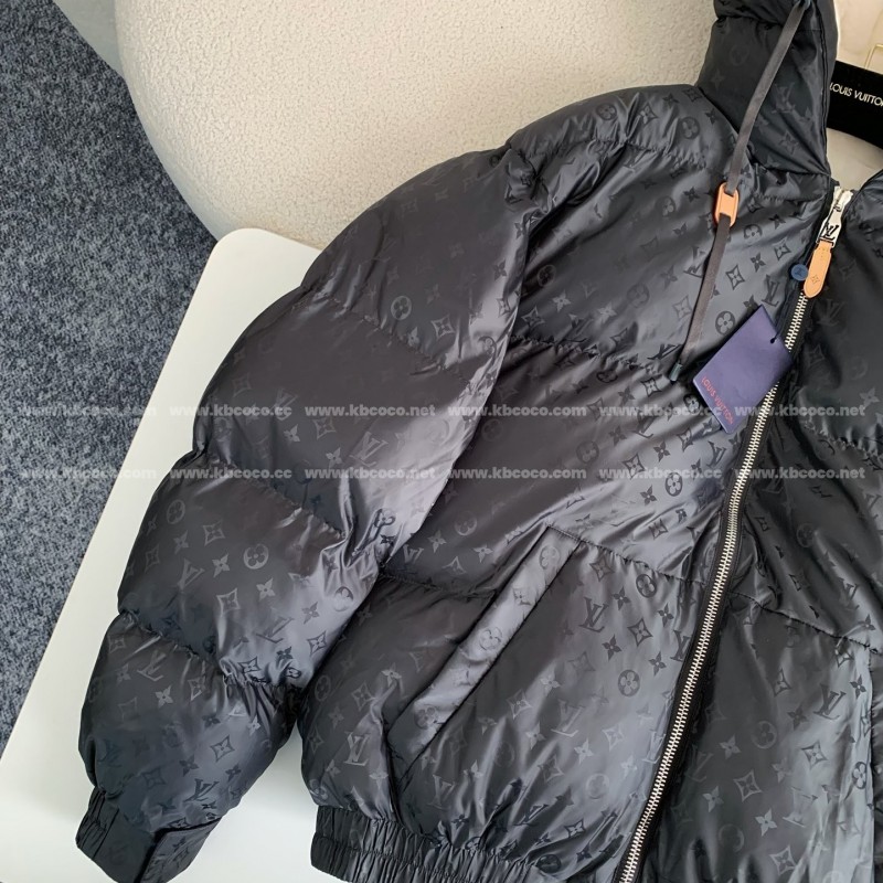 L0*is V*t0n Skiing Series FW24 Printed Hooded Cotton-Padded Jacket