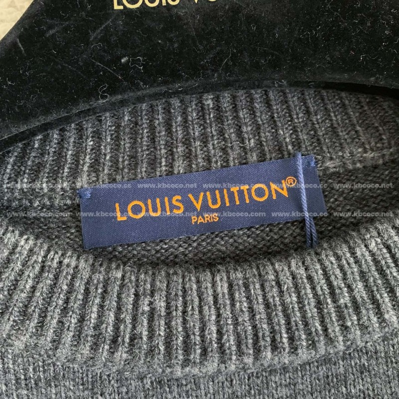 L0*is V*t0n Ski Collection FW24 Round Neck Sweater