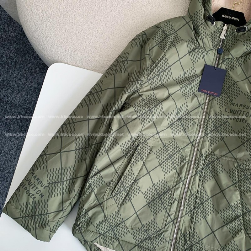 L0*is V*t0n SS25 Pre-Spring collection, Logo letter stripe jacket