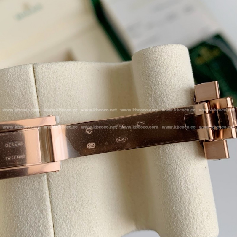 R*l*x Day-Date Series, 2023 Model Watch 40mm