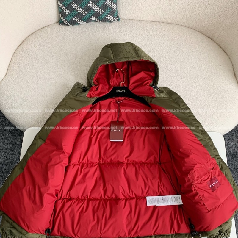 G*u*i Hooded patterned down jacket