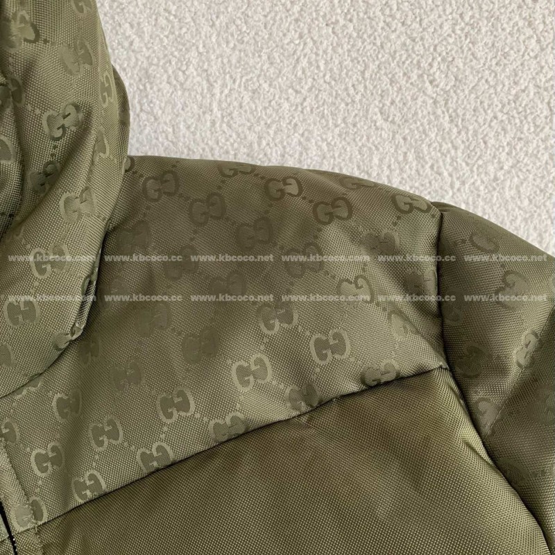 G*u*i Hooded patterned down jacket