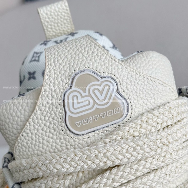 L0*is V*t0n RUNNER TATIC SNEAKERS