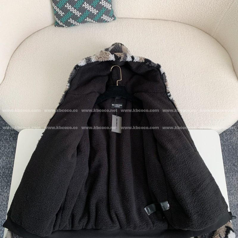 Ba*len*cia*ga Camouflage hooded jacket