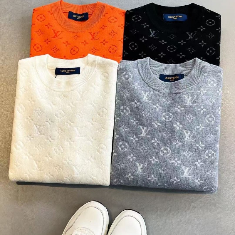 L0*is V*t0n 24 FallWinter Crew Neck Sweater